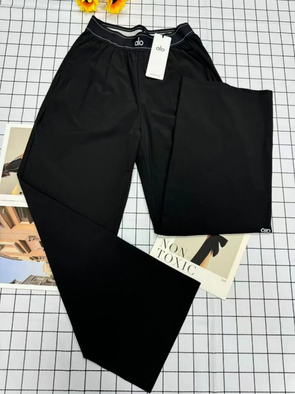 🖤Black ALO Yoga Wide Leg Suit Up Pants (Length:30